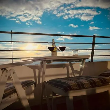 Sundowner