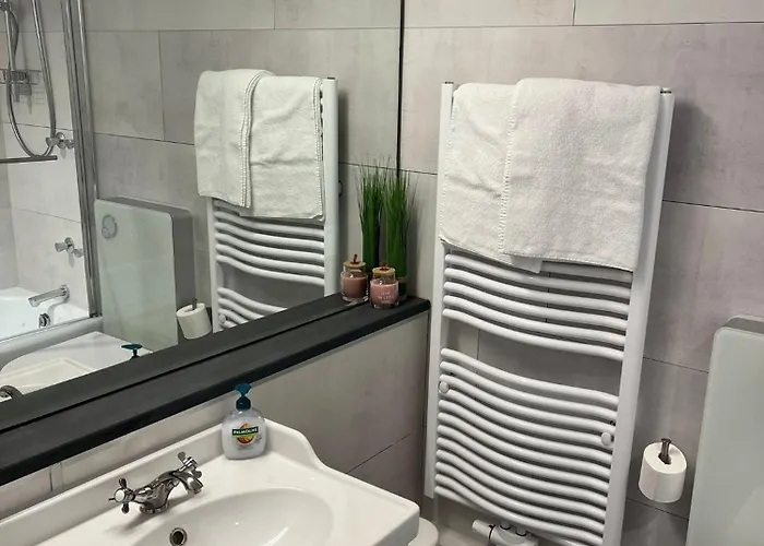 Sundowner 아파트 *